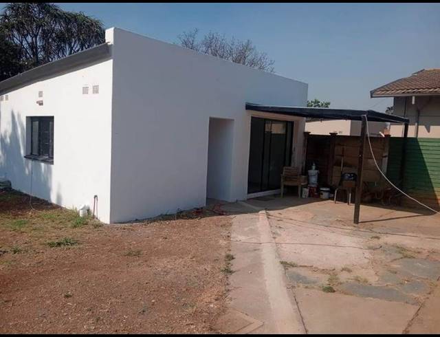 3 BEDROOM HOUSE FOR SALE IN CLAREMONT